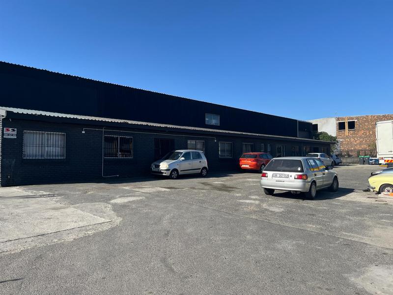 To Let Commercial Property for Rent in Montague Gardens Western Cape